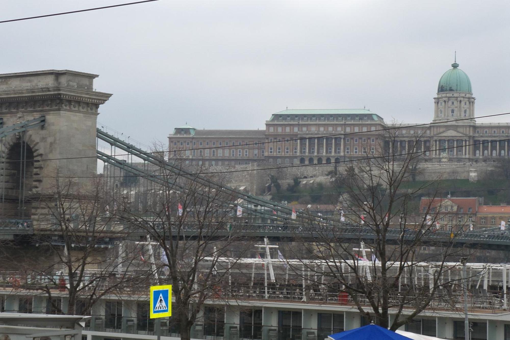 Rainbow Pearl Apartment At St Stephen' S Basilica Будапеща Екстериор снимка